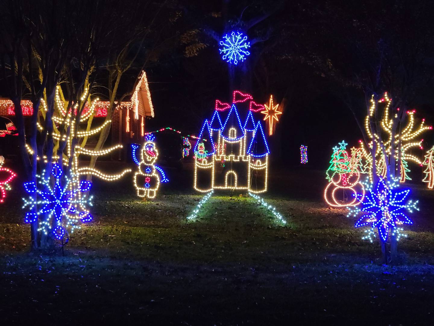 Best places to see Christmas light displays in Central Alabama Good